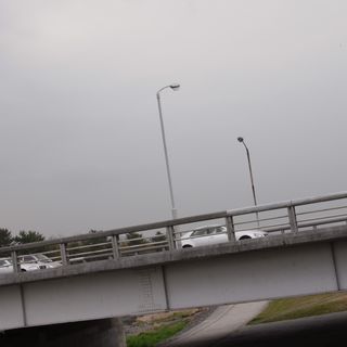 R0010587